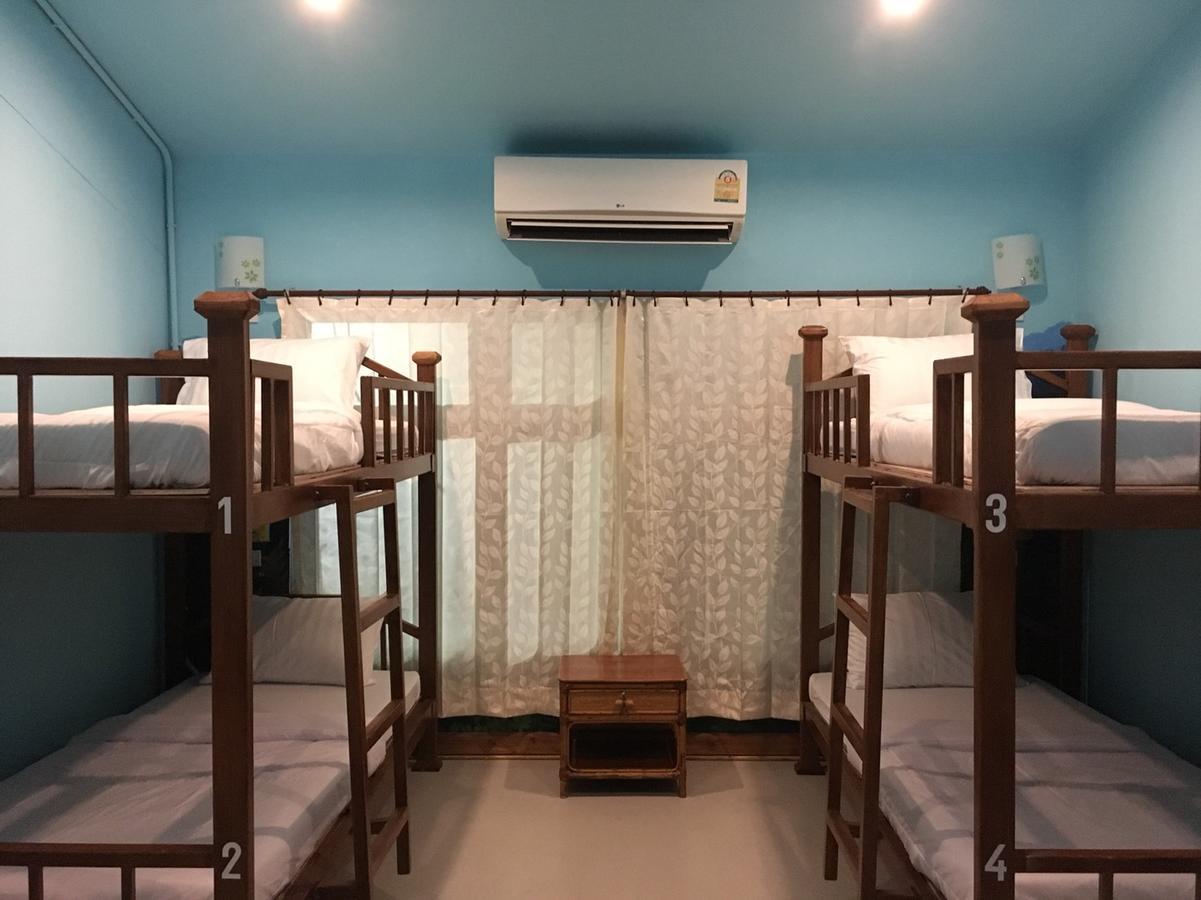 The Corner Transit Hostel Koh Samui Bagian luar foto