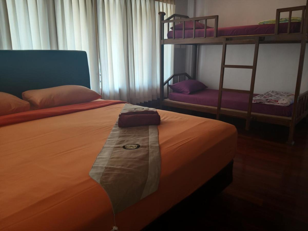 The Corner Transit Hostel Koh Samui Bagian luar foto