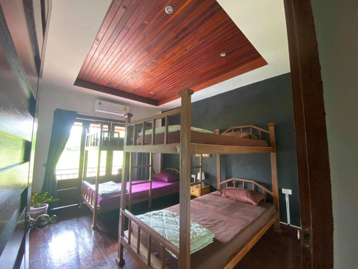 The Corner Transit Hostel Koh Samui Bagian luar foto