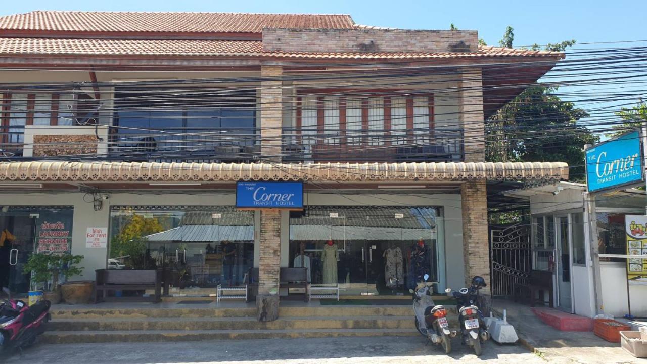 The Corner Transit Hostel Koh Samui Bagian luar foto